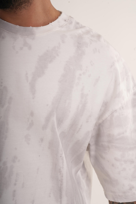OVERSİZE T-SHİRTBeyaz Yüksek Kalite Batik Desen Oversize T-SHİRT VMS 40318