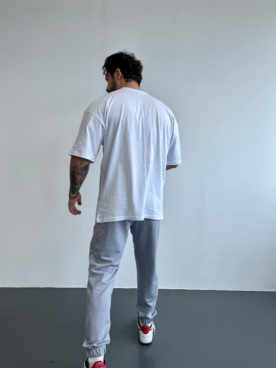 OVERSİZE TSHİRTLERBeyaz Göğüs HelpTF Baskılı Oversize T-SHİRT BLTZ