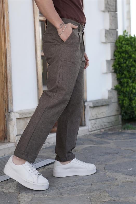 PantalonKahve OLD MONEY İTHAL KUMAŞ DUBLE BORU PAÇA PANTALON SNZ 3900 2024
