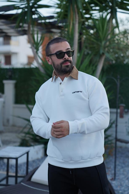 SWEATSHİRTBeyaz Yaka Kadife 3 İplik Çift Düğmeli Sweatshirt SNZ 8311