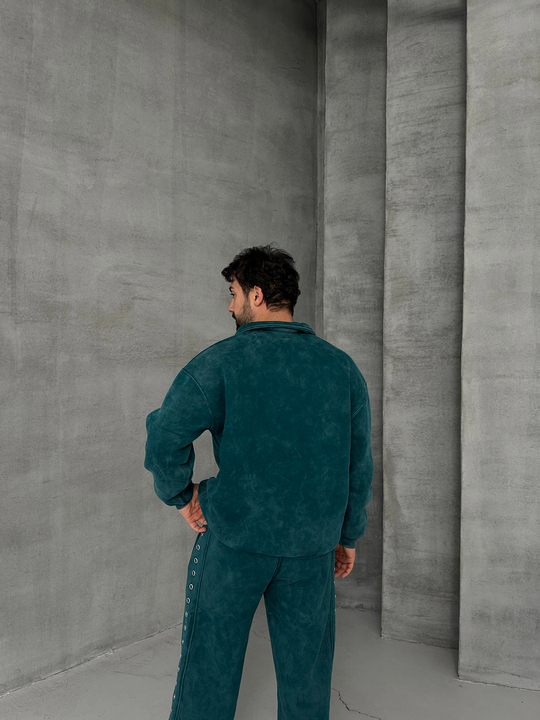 SWEATSHİRTPetrol Yıkamalı Düz Polo Yaka Sweatshirt PLZ