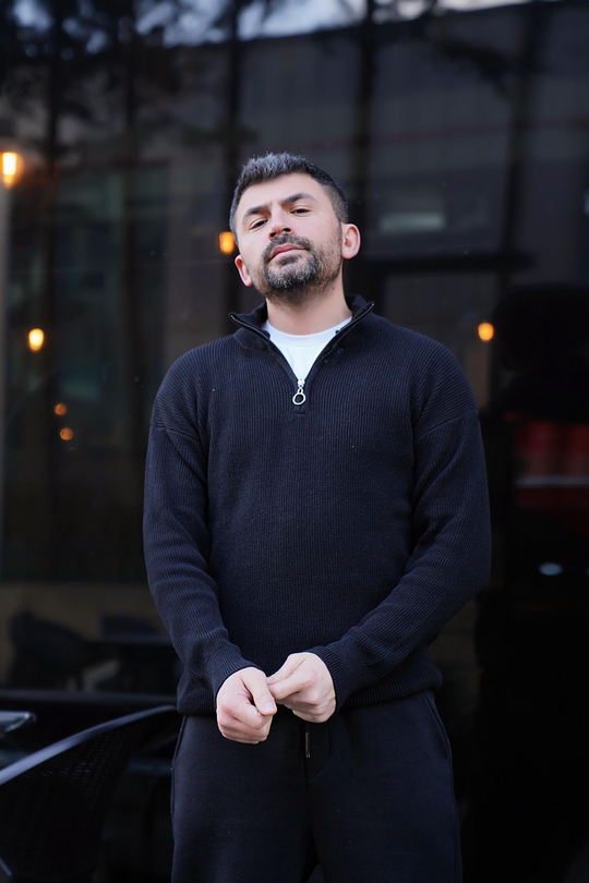 SWEATSHİRTSiyah Fermuarlı Selanık Kumaş Kazak 