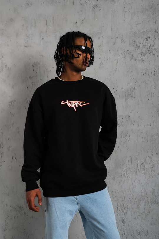 SWEATSHİRTSiyah TUPAC Baskılı 3 İplik Oversize Sweatshirt  PlZ