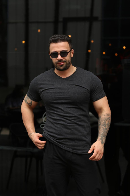 T-SHİRTAntrasit V Yaka Slim Fit T-SHİRT SC