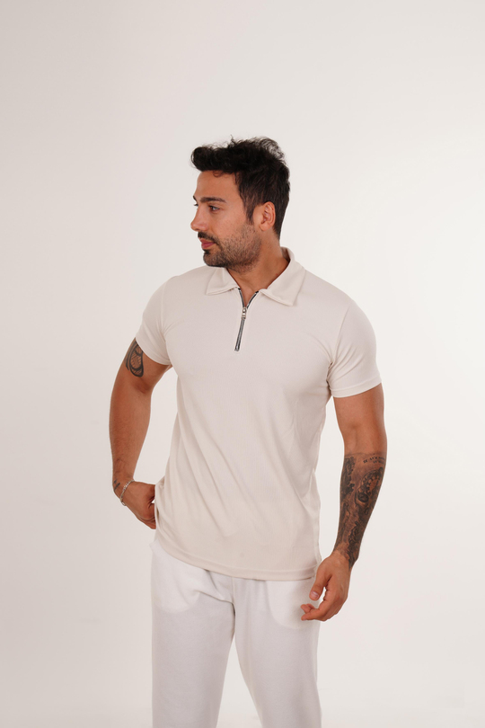 T-SHİRTBej Burgu Polo Yaka Fermuarlı T-Shirt TB