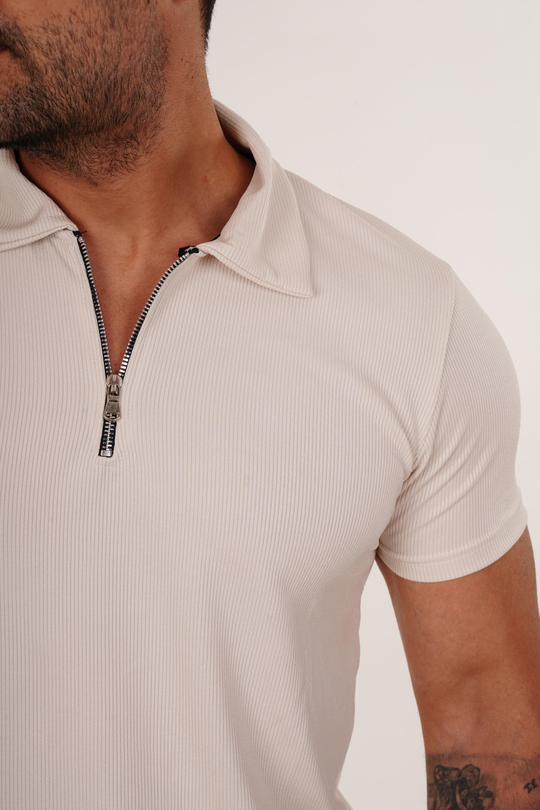 T-SHİRTBej Burgu Polo Yaka Fermuarlı T-Shirt TB