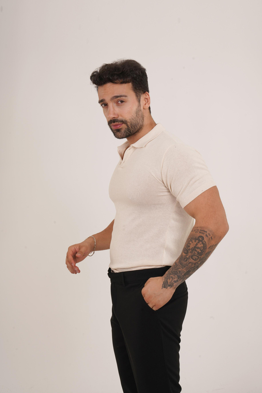T-SHİRTBej Düz Polo Yaka Triko SC