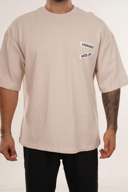 T-SHİRTBej Yüksek Kalite Romance İs You Baskılı Oversize T-SHİRT VMS 40729