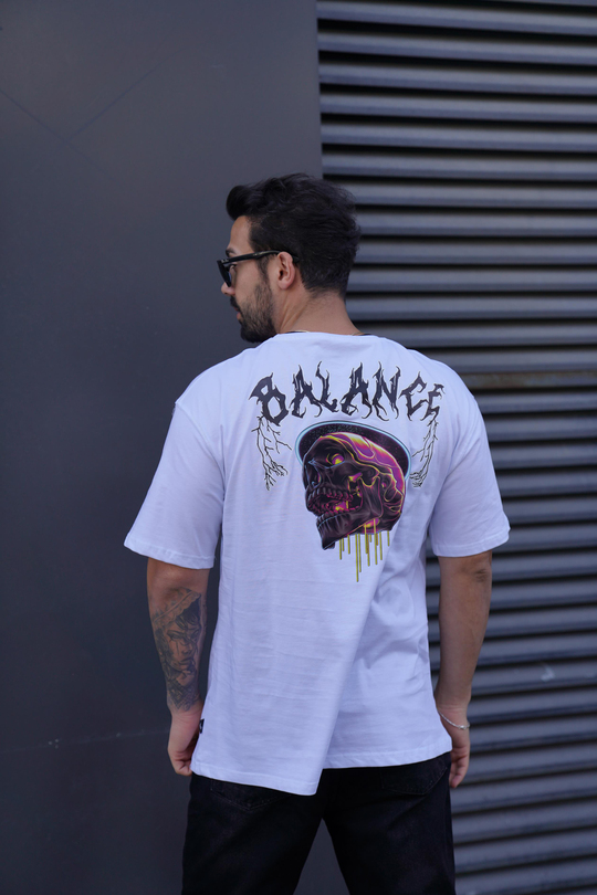 T-SHİRTBeyaz Balance Baskılı Oversize T-Shirt TK