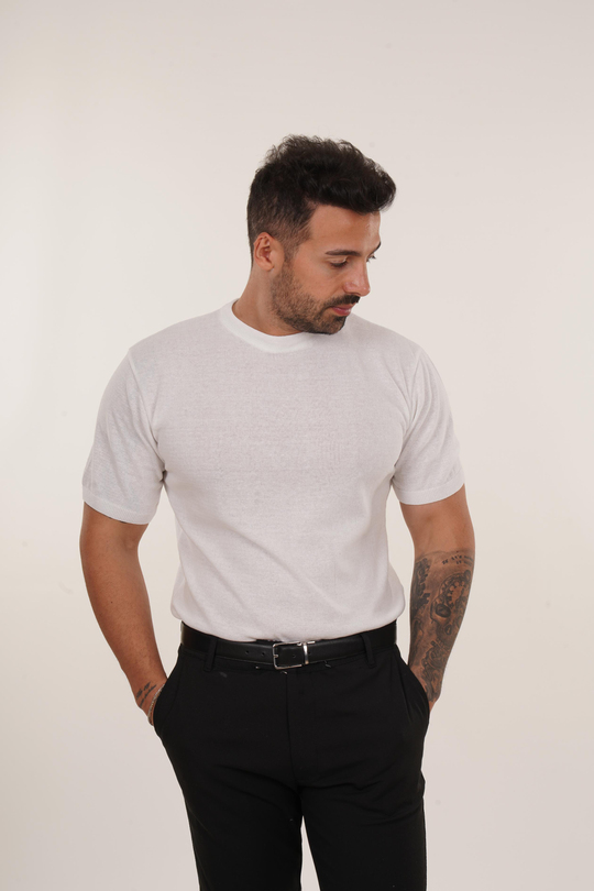 T-SHİRTBeyaz Düz Triko T-shirt TB