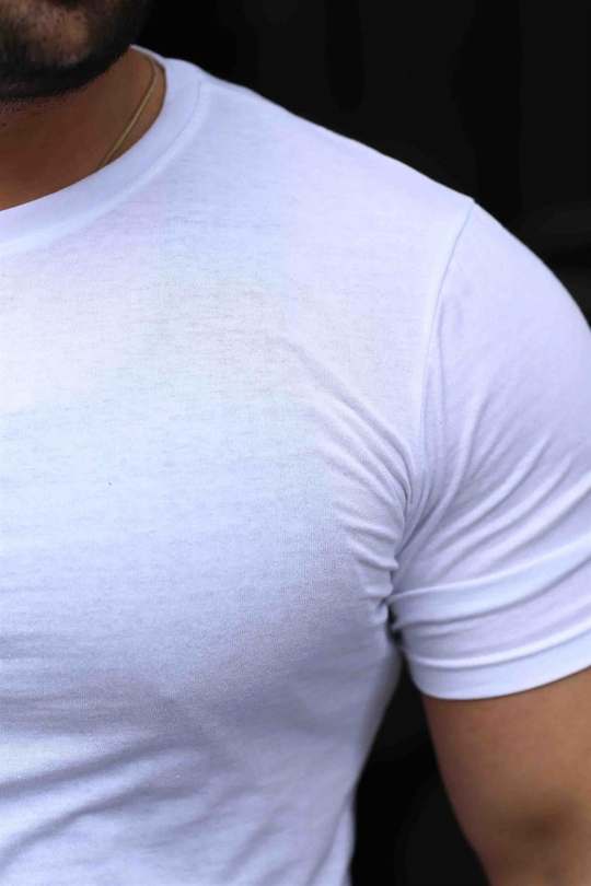 T-SHİRTBeyaz Slim Fit Basic T-SHİRT SC