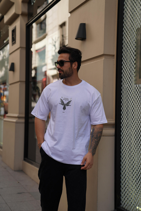T-SHİRTBeyaz Winsunurse Baskılı Oversize T-Shirt TK