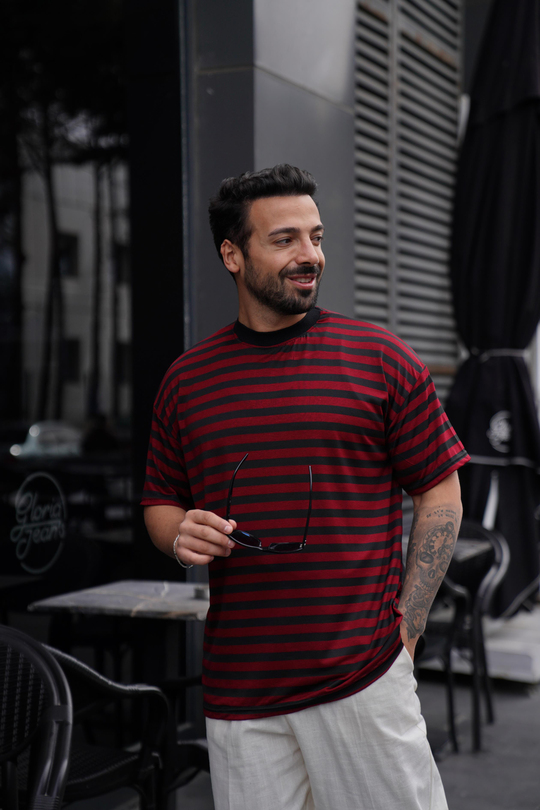 T-SHİRTBordo Siyah Çizgili Oversize Viskon T-Shirt TK 1008