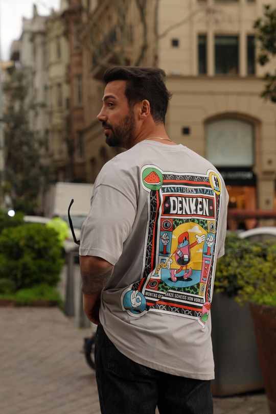 T-SHİRTBoyamagri Denken Sırt Baskılı Oversize T-Shirt JC