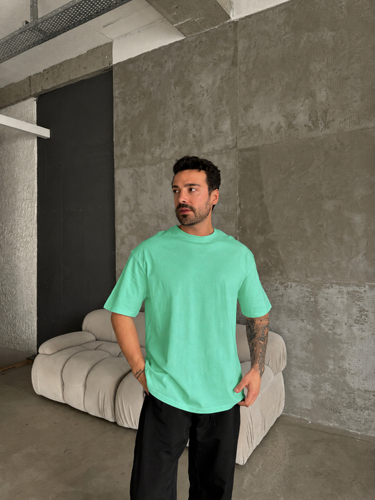 T-SHİRTÇamyeşili Düz Compak Oversize T-SHİRT SC