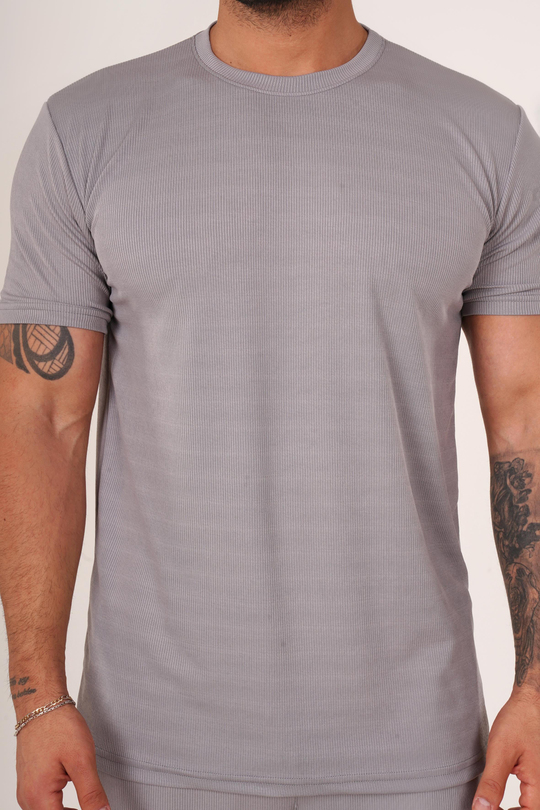 T-SHİRTGri Burgu Desen T-Shirt TB