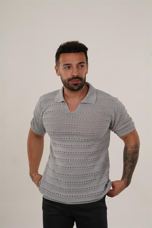 T-SHİRTGri Delikli Polo Yaka Triko TK 1023