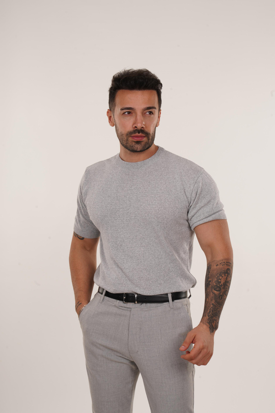 T-SHİRTGri Düz Triko T-shirt TB
