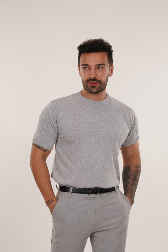 T-SHİRTGri Düz Triko T-shirt TB