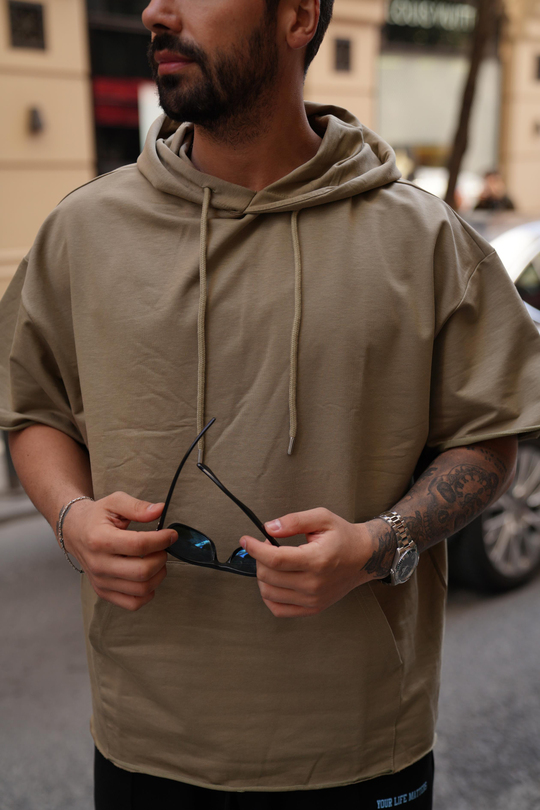 T-SHİRTHaki Kapşonlu Kanguru Cep Oversize T-Shirt VMS 30175