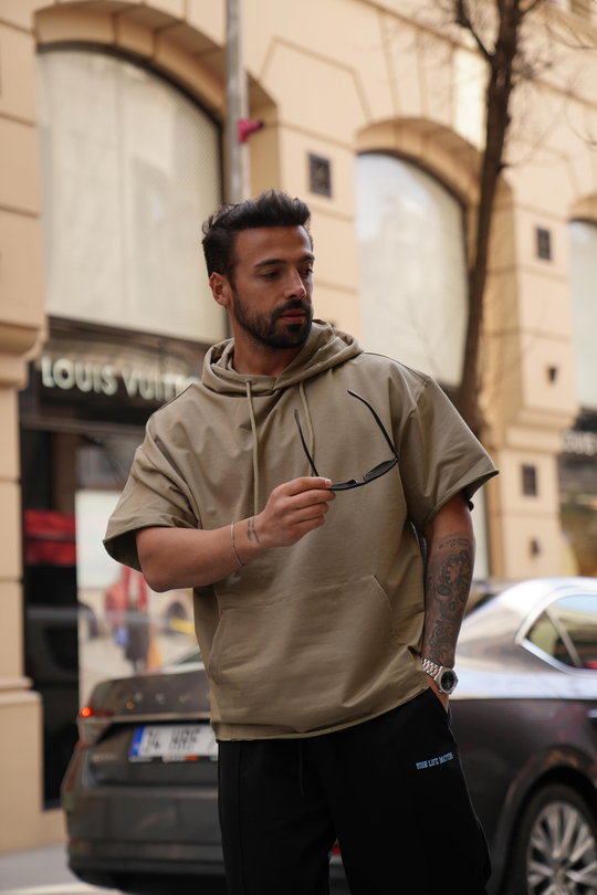 T-SHİRTHaki Kapşonlu Kanguru Cep Oversize T-Shirt VMS 30175