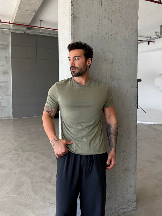 T-SHİRTHaki Yumuşak Doku Slim Fit Süprem Tişört PNC 8167