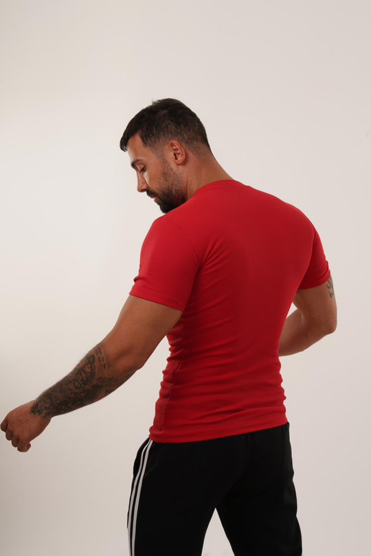 T-SHİRTKırmızı Kaşkorse T-SHİRT FİYAT PERFORMANS ÜRÜNÜ