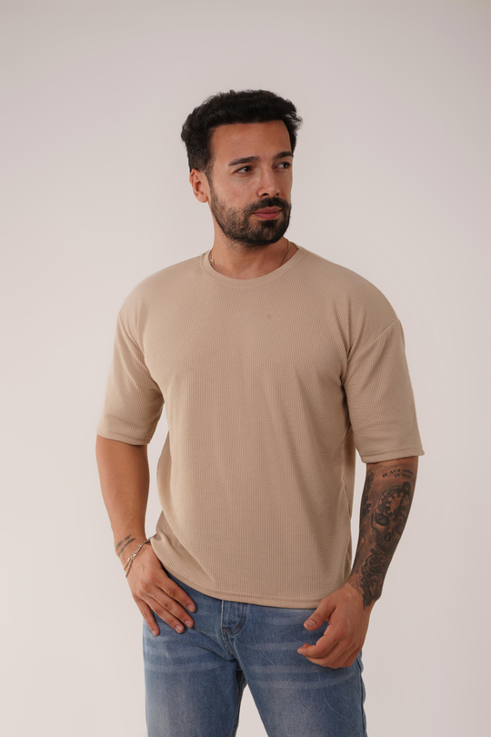 T-SHİRTKrem Burgu Desen Oversize T-Shirt SC