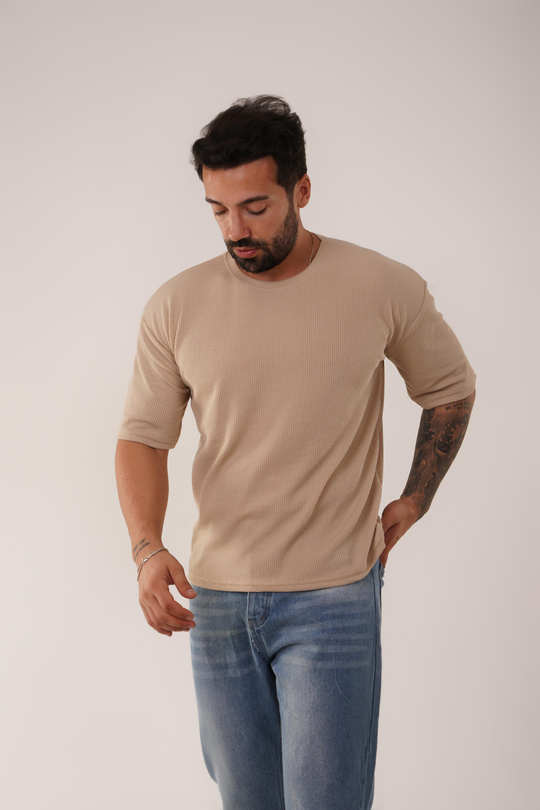 T-SHİRTKrem Burgu Desen Oversize T-Shirt SC
