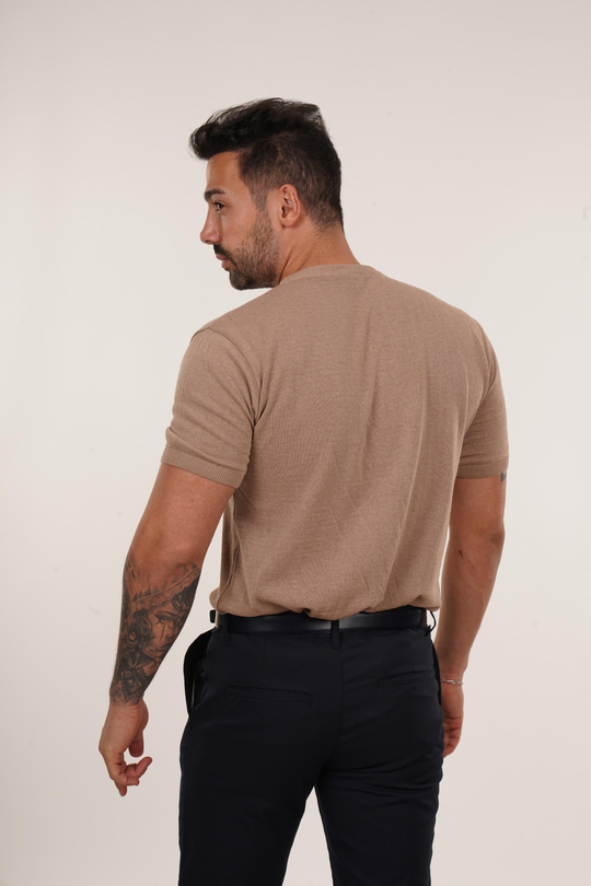 T-SHİRTKrem Düz Triko T-shirt TB