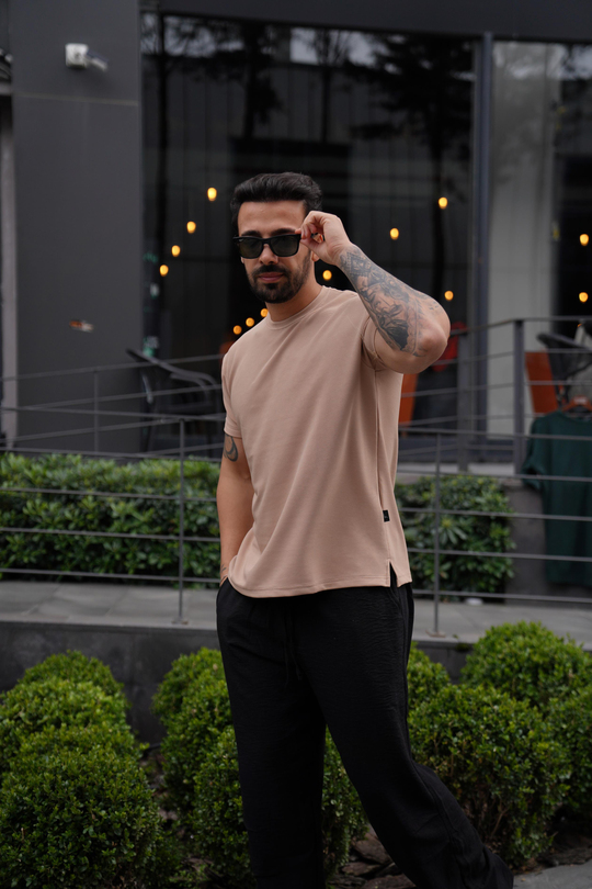 T-SHİRTKrem Ottoman Çizgi Desen Bisiklet Yaka T-Shirt TK 1001