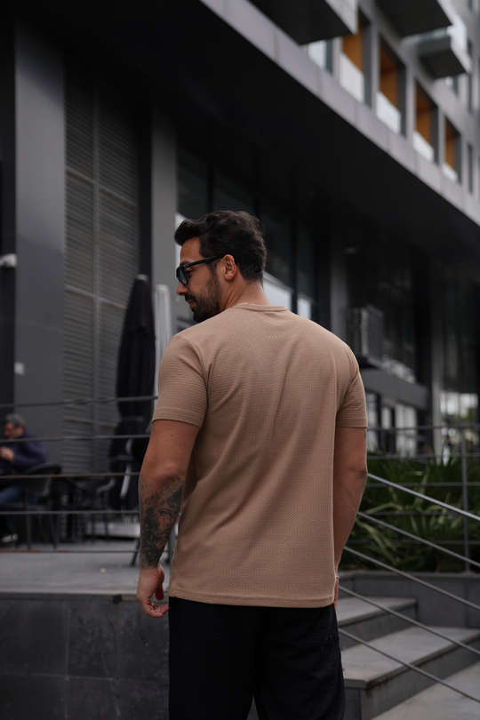 T-SHİRTKrem Rapido Delikli Bisiklet Yaka T-Shirt TK 1005