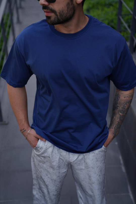 T-SHİRTLacivert Compak Düz Oversize T-Shirt SNZ