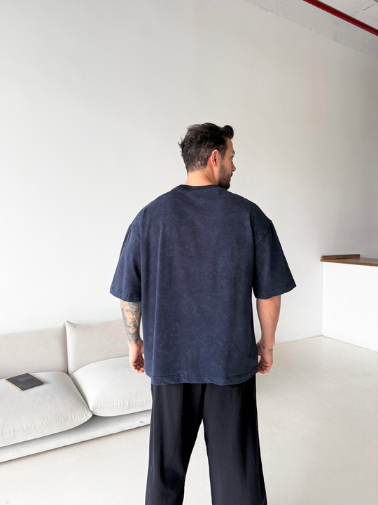 T-SHİRTLacivert Compak Gramajlı Yıkamalı Oversize Tişört PLZ