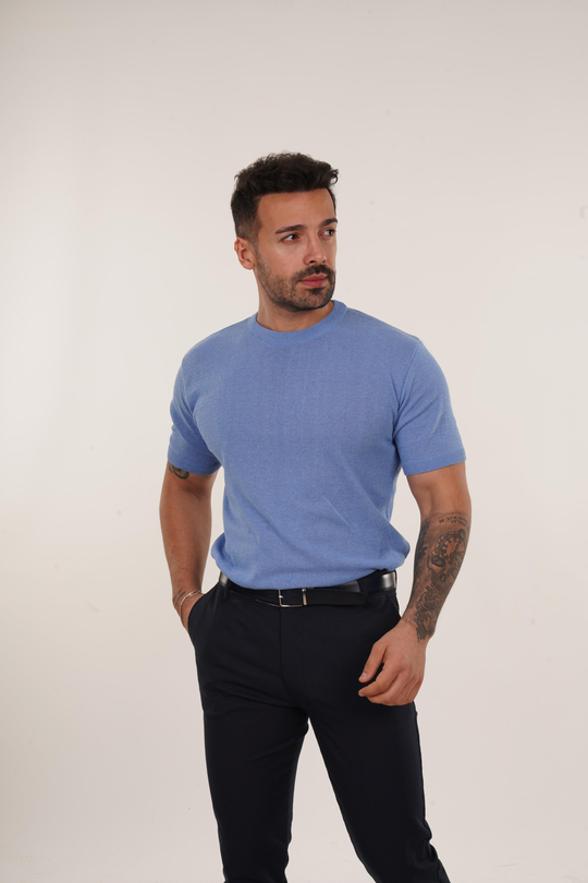 T-SHİRTMavi Düz Triko T-shirt TB