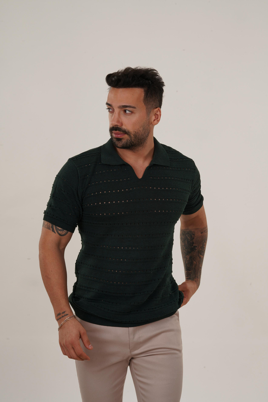 T-SHİRTNefti delikli Polo Yaka Triko TK 1023