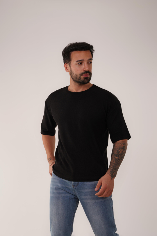 T-SHİRTSiyah Burgu Desen Oversize T-Shirt SC