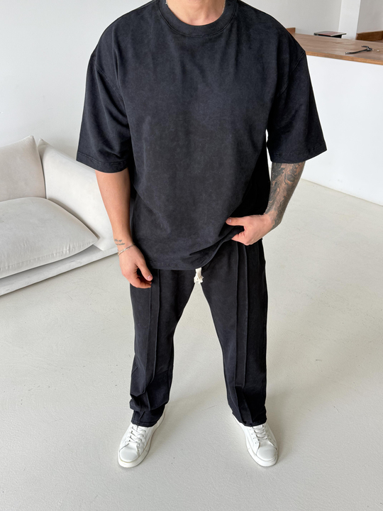 T-SHİRTSiyah Compak Gramajlı Yıkamalı Oversize Tişört PLZ