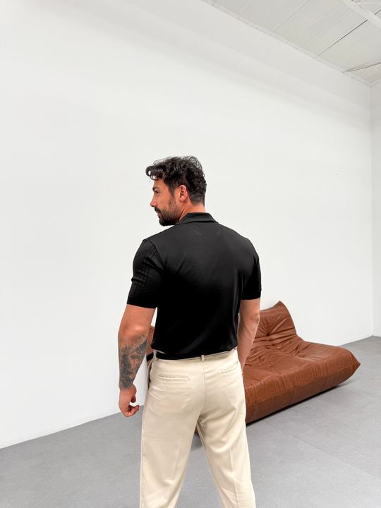 T-SHİRTSiyah Dikiş Detaylı Fermuarlı Triko Pamuk T-shirt TK