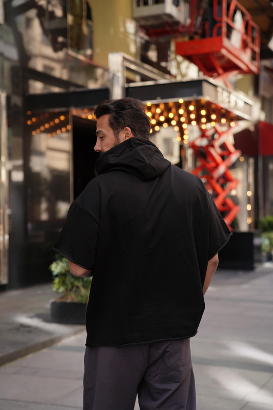 T-SHİRTSiyah Kapşonlu Kanguru Cep Oversize T-Shirt VMS 30175