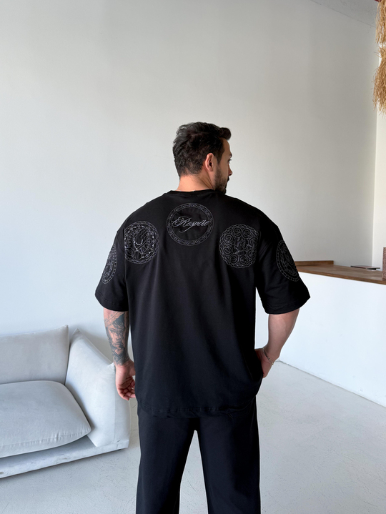 T-SHİRTSiyah Rosette Nakış İşleme Compak Tişört RSP 1036