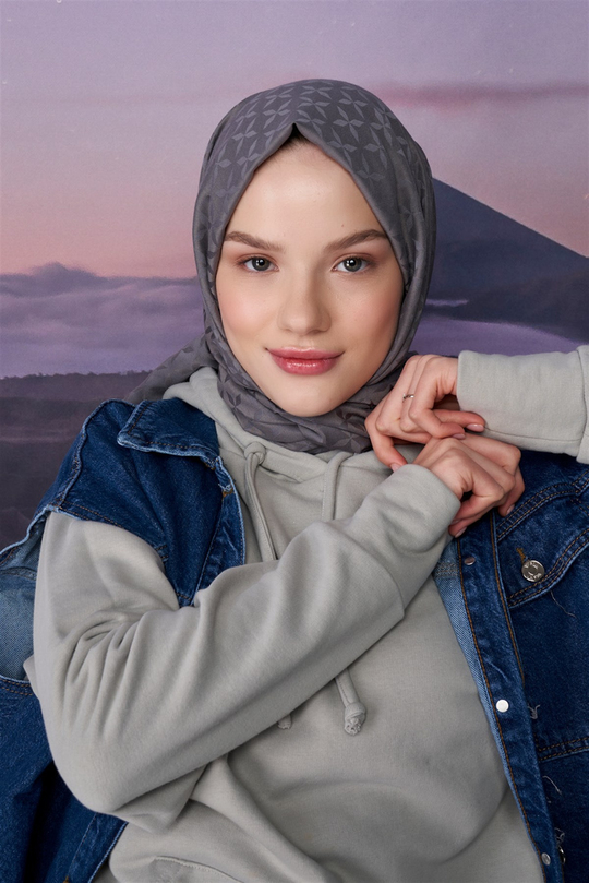 Kışlık Yonca Jakar İpekli Şal Gri
