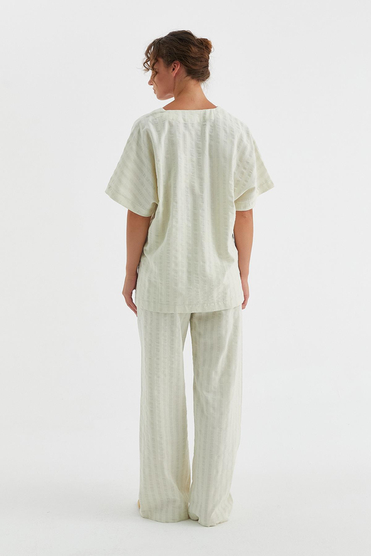 Kalın Çizgi Detaylı Gömlek Pantolon Takım Ekru