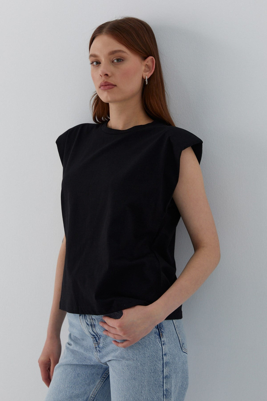 Vatkalı T-shirt Siyah