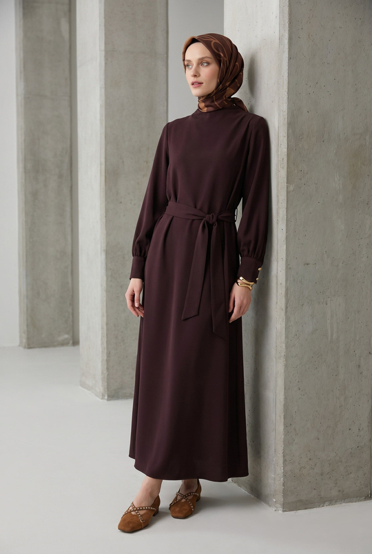 Drape Detaylı Belden Kuşaklı Elbise Kahverengi 26YT904