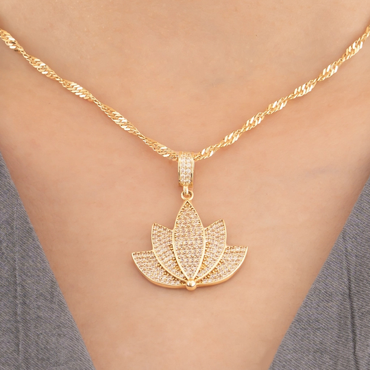 Taşlı Lotus 14 Ayar Altın Kolye