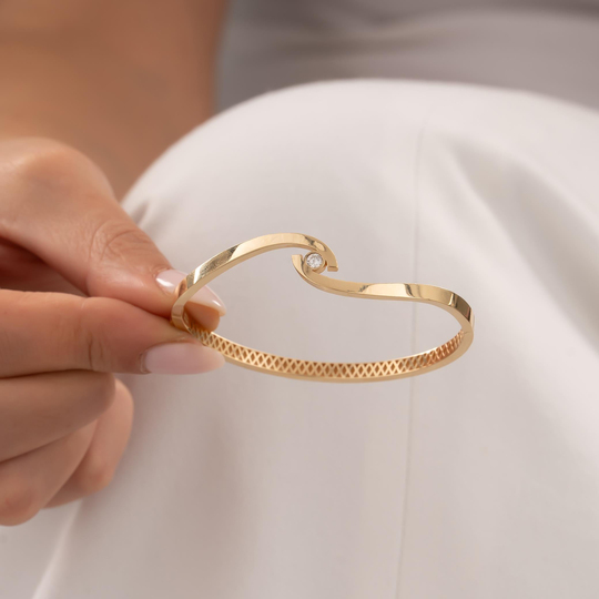 Trend Taşlı Model 14 Ayar Altın Kelepçe