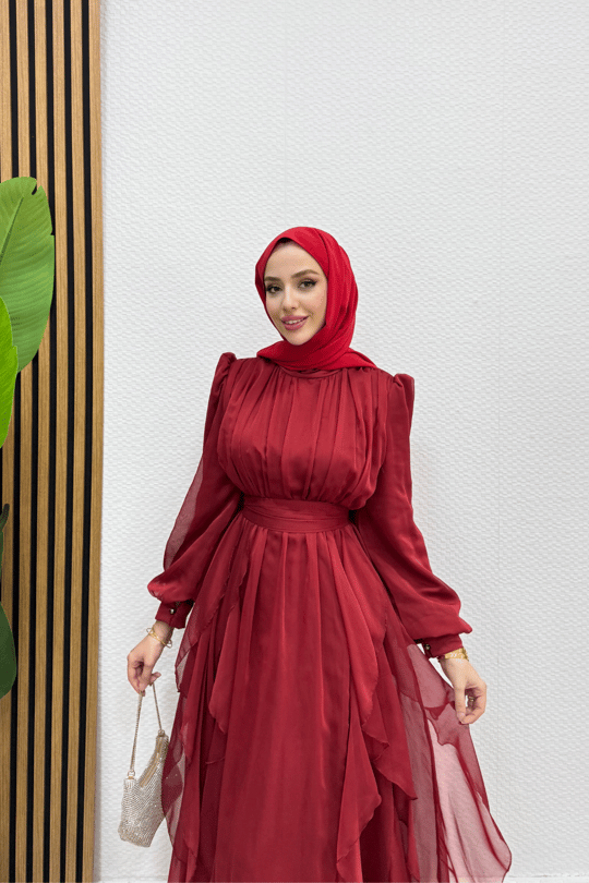Fırfırlı Kuşaklı Şifon Tesettür Abiye Bordo