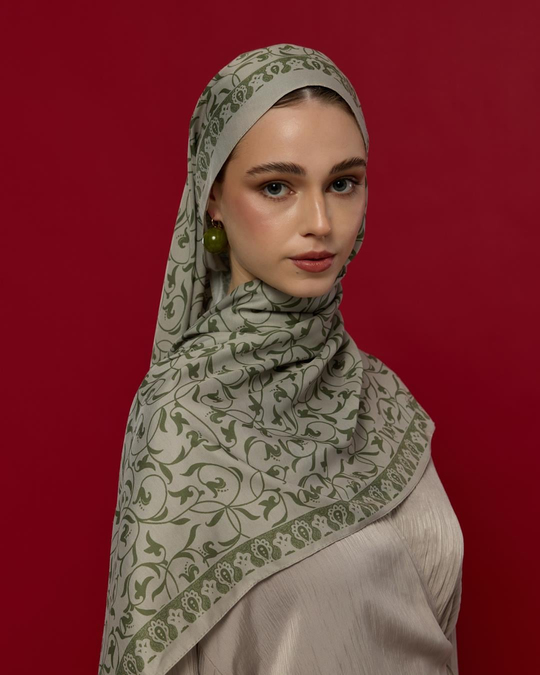 S-LALE-38 Badem Kremi & Zeytin Yeşili Lale Bahçesi Desen Şal