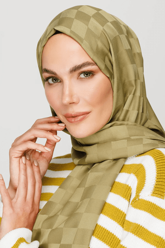 Soft Yeşil Dama Desen İpeksi Jakar Şal